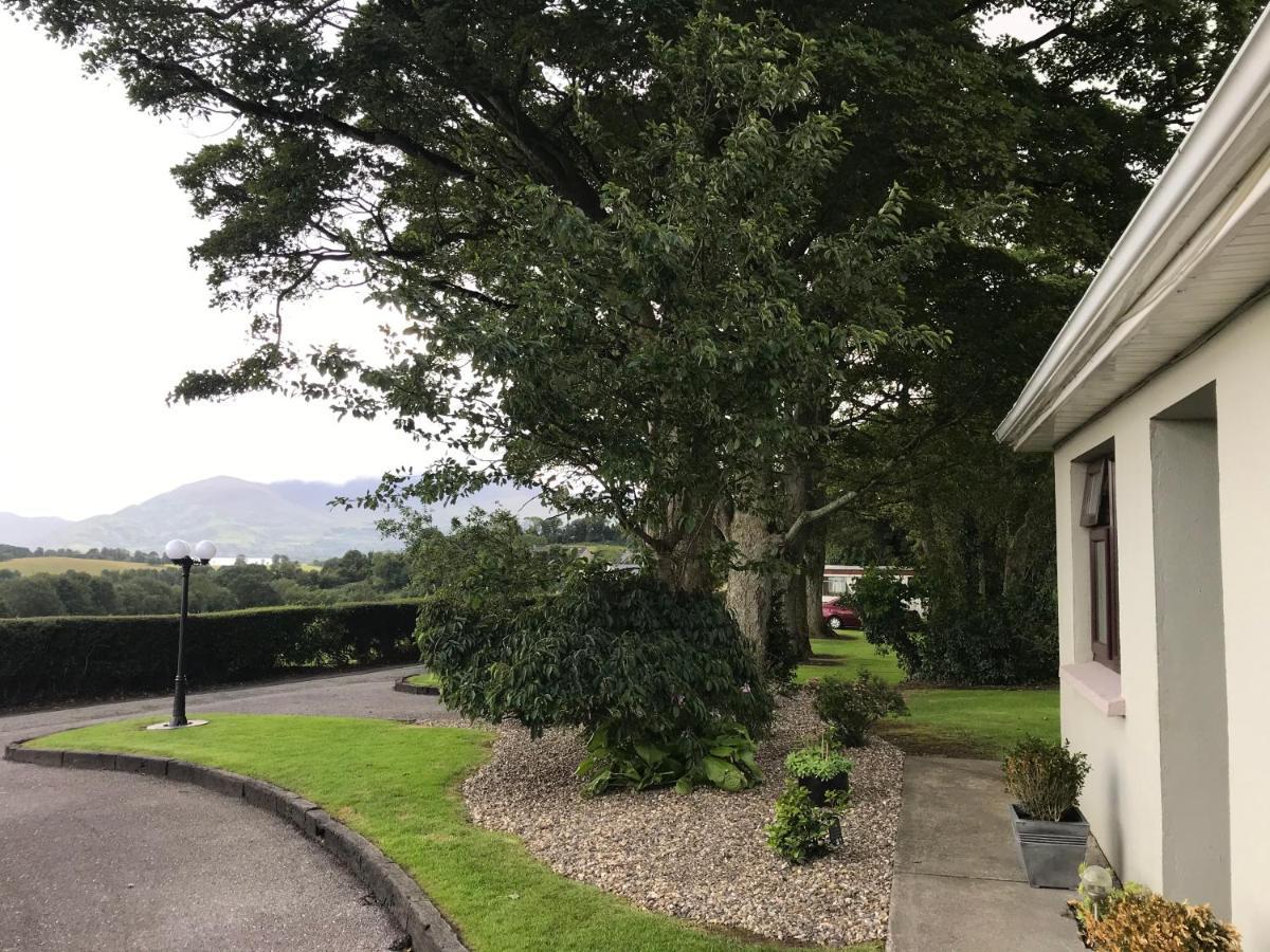 Views Of Killarney Appartement Buitenkant foto